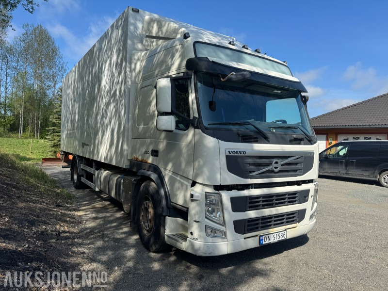 2011 Volvo FM-330 skapbil med full sideåpning og løftelem - Truk box: gambar 4 2011 Volvo FM-330 skapbil med full sideåpning og løftelem - Truk box: gambar 4