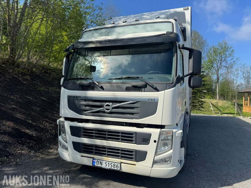 2011 Volvo FM-330 skapbil med full sideåpning og løftelem - Truk box: gambar 3 2011 Volvo FM-330 skapbil med full sideåpning og løftelem - Truk box: gambar 3