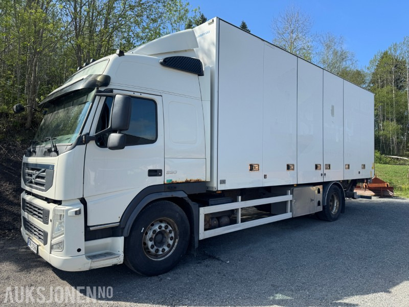 2011 Volvo FM-330 skapbil med full sideåpning og løftelem - Truk box: gambar 2 2011 Volvo FM-330 skapbil med full sideåpning og løftelem - Truk box: gambar 2