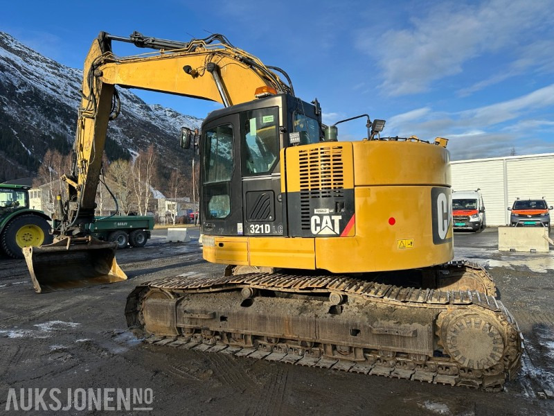2012 CAT 321DLCR GRAVEMASKIN MED ROTORTILT- 11356 TIMER - NYLIG SERTIFISERT MARS 2025 - Ekskavator: gambar 3 2012 CAT 321DLCR GRAVEMASKIN MED ROTORTILT- 11356 TIMER - NYLIG SERTIFISERT MARS 2025 - Ekskavator: gambar 3