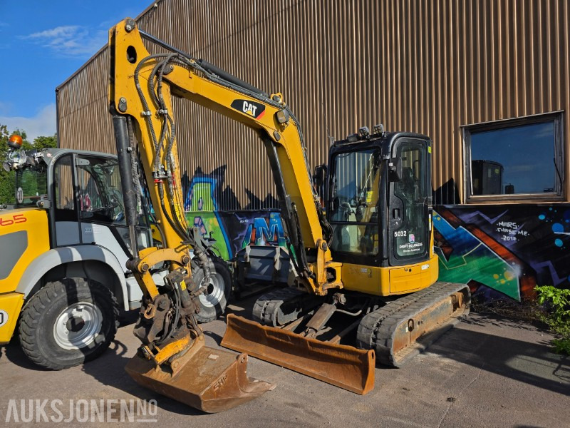 2012 Cat 305E minigraver med pusseskuff - Engcon tiltrotator - Pusseskuff - S40 - Ekskavator mini: gambar 1 2012 Cat 305E minigraver med pusseskuff - Engcon tiltrotator - Pusseskuff - S40 - Ekskavator mini: gambar 1