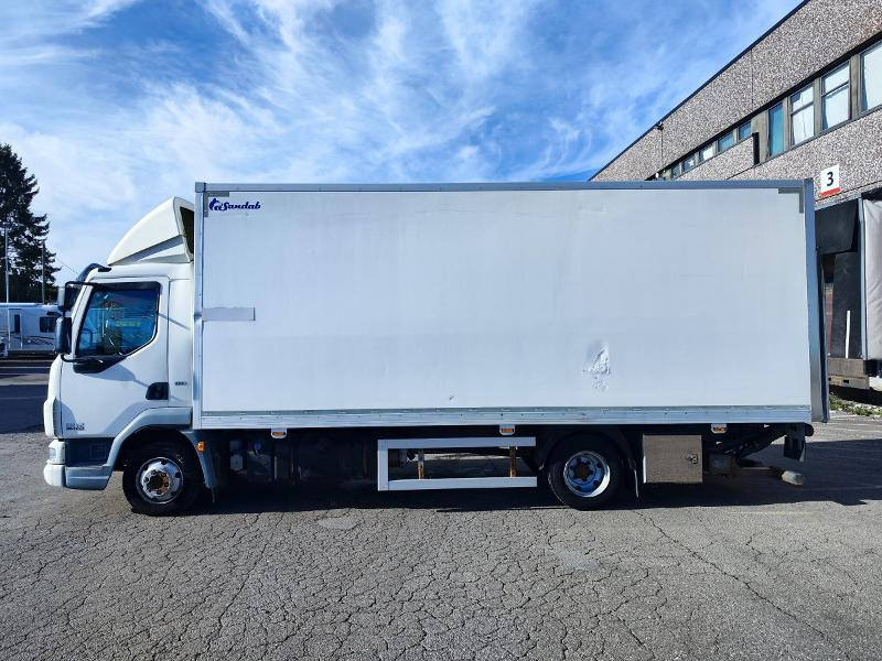 2012 DAF LF 45.180 / Zepro 1500 løftelem / Sidedør på skap - Truk box: gambar 3 2012 DAF LF 45.180 / Zepro 1500 løftelem / Sidedør på skap - Truk box: gambar 3