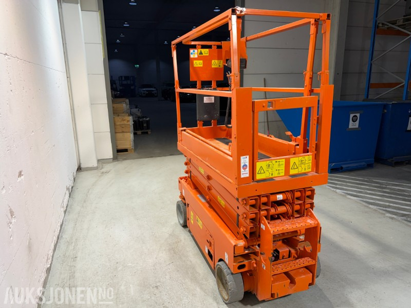 2012 Genie GS-1932 Batteridrevet sakselift – 7,79 m arbeidshøyde - Platform pengangkat: gambar 4 2012 Genie GS-1932 Batteridrevet sakselift – 7,79 m arbeidshøyde - Platform pengangkat: gambar 4