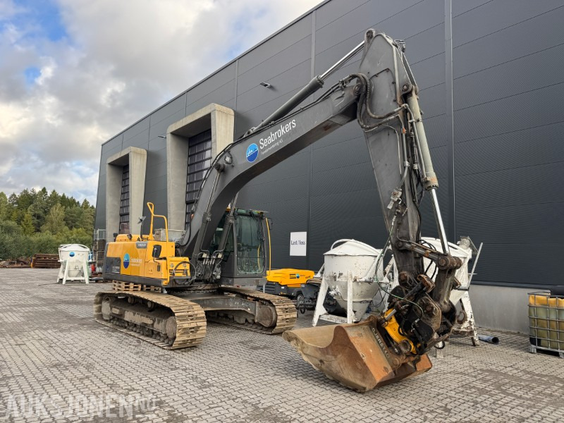 2012 Volvo EC220DL Beltegraver - Gravemaskin - Encon Tiltrotator - Ekskavator: gambar 4 2012 Volvo EC220DL Beltegraver - Gravemaskin - Encon Tiltrotator - Ekskavator: gambar 4