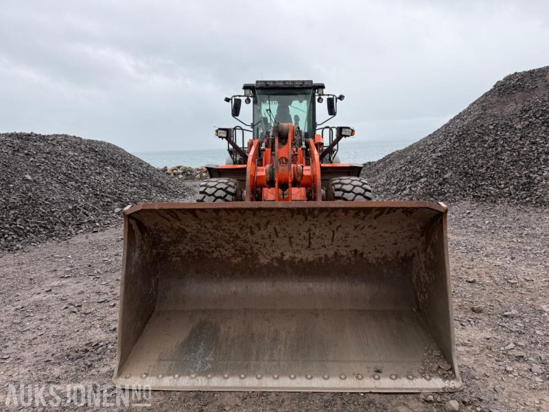 2013 Hitachi ZW310 - Wheel loader: gambar 2 2013 Hitachi ZW310 - Wheel loader: gambar 2