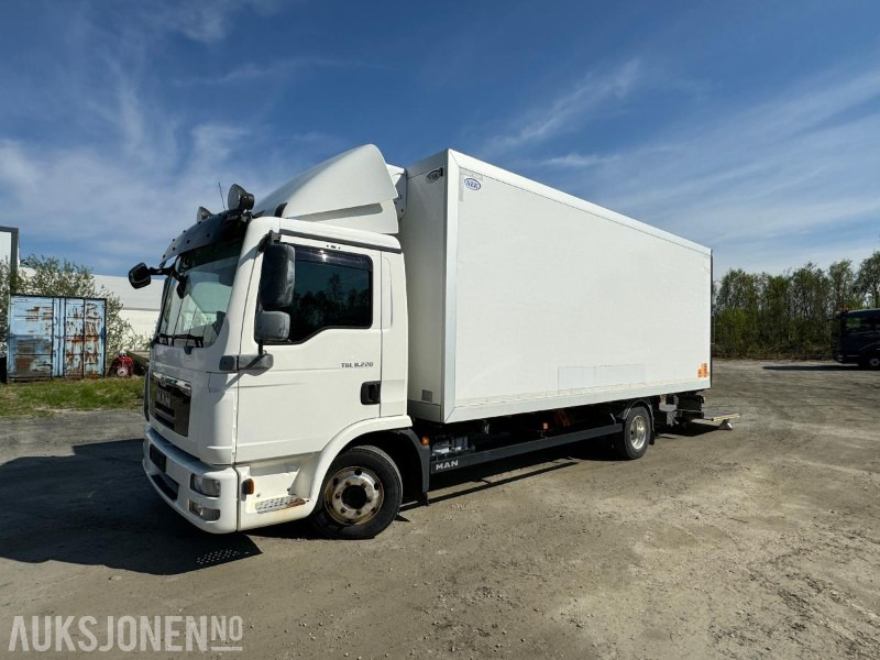 2013 MAN TGL 8.220 4X2BL - 18PL Carrier Frys - Bakløft - EU-Godkjent - Truk box: gambar 1 2013 MAN TGL 8.220 4X2BL - 18PL Carrier Frys - Bakløft - EU-Godkjent - Truk box: gambar 1