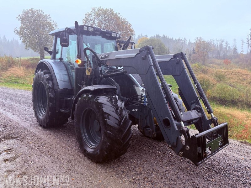 2013 Valtra N143 Direct med fronthydraulikk og kraftuttak(PTO) - Nylig EU godkjent - Traktor: gambar 2 2013 Valtra N143 Direct med fronthydraulikk og kraftuttak(PTO) - Nylig EU godkjent - Traktor: gambar 2