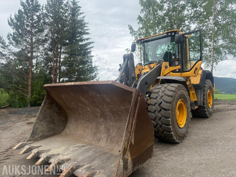2013 Volvo L110G Hjullaster TANNSKUFFE KJETTING - Wheel loader: gambar 1 2013 Volvo L110G Hjullaster TANNSKUFFE KJETTING - Wheel loader: gambar 1