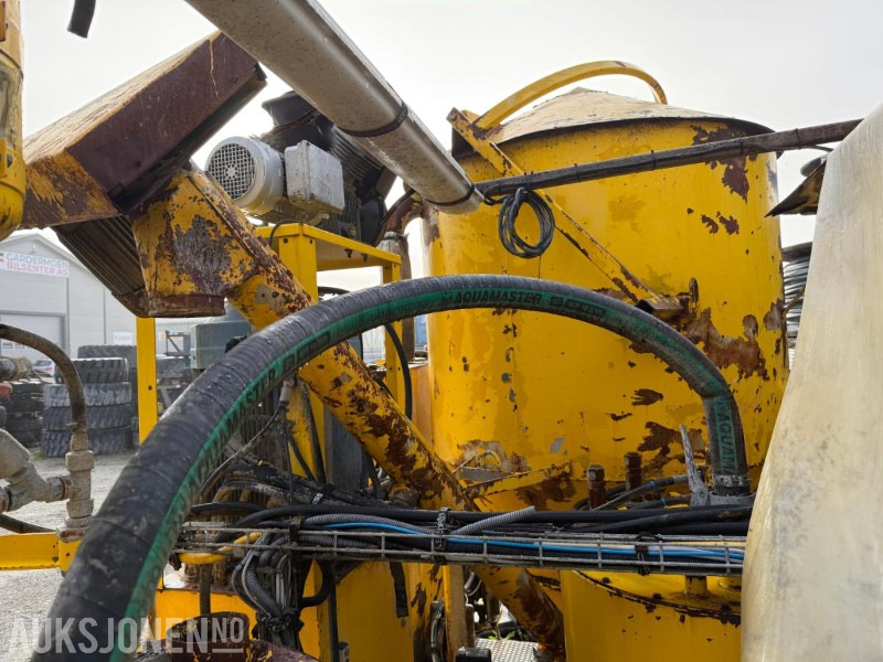 Membangun inventaris 2014 Atlas Copco Unigrout Rig Smart M2 E45 / Injeksjonsplattform: gambar 11 Membangun inventaris 2014 Atlas Copco Unigrout Rig Smart M2 E45 / Injeksjonsplattform: gambar 11