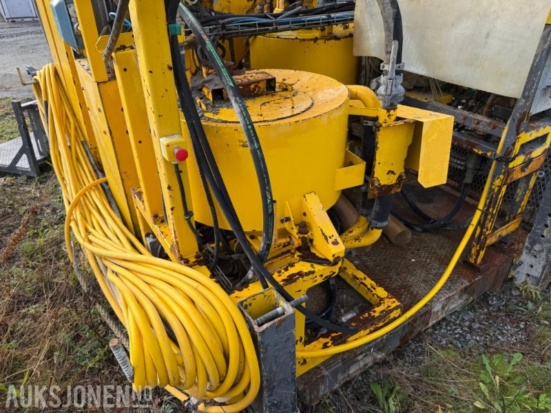 Membangun inventaris 2014 Atlas Copco Unigrout Rig Smart M2 E45 / Injeksjonsplattform: gambar 8 Membangun inventaris 2014 Atlas Copco Unigrout Rig Smart M2 E45 / Injeksjonsplattform: gambar 8