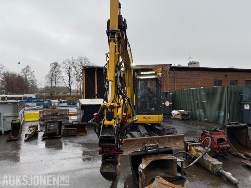 2014 Komatsu PC78US-8 gravemaskin med MYE utstyr, lavt timetall, tiltrotator, Ripper, 5x skuffer, pigghammer, klype - Ekskavator: gambar 4 2014 Komatsu PC78US-8 gravemaskin med MYE utstyr, lavt timetall, tiltrotator, Ripper, 5x skuffer, pigghammer, klype - Ekskavator: gambar 4