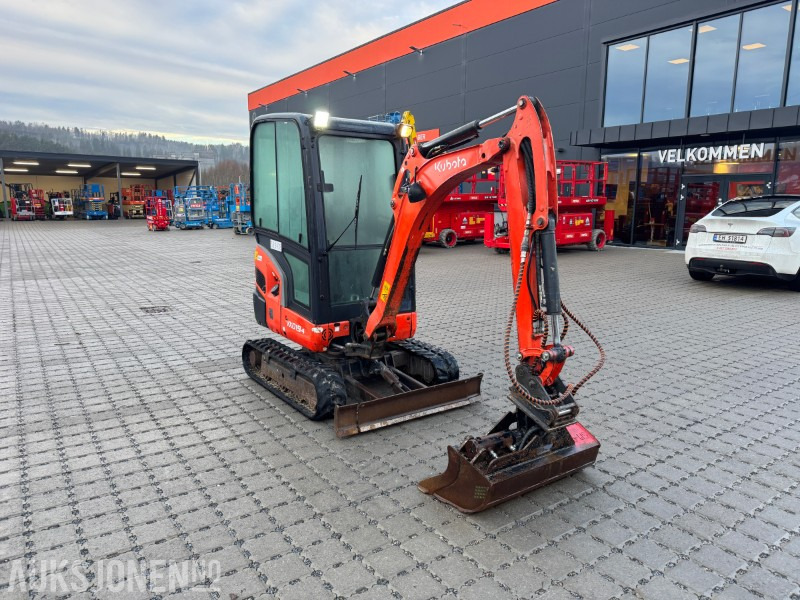 2014 Kubota KX019-4 minigraver - 4225 timer - Ekskavator mini: gambar 3 2014 Kubota KX019-4 minigraver - 4225 timer - Ekskavator mini: gambar 3