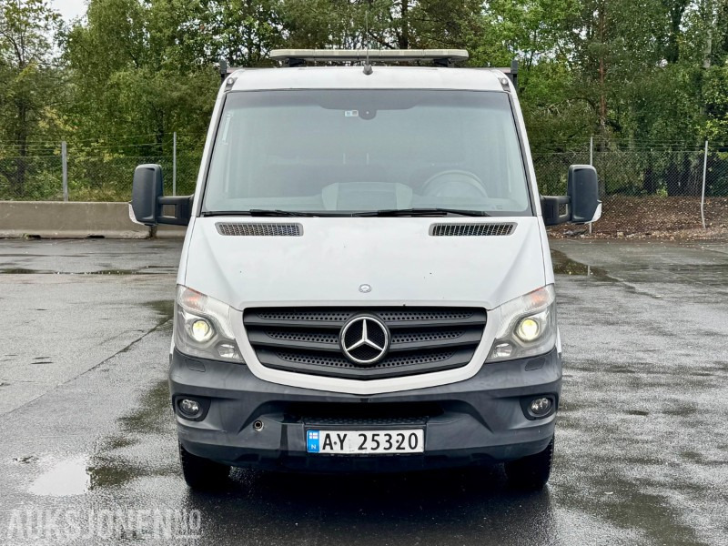 2014 Mercedes-Benz Sprinter 516 CDI planbil, 5-tonn, dobbelkabin, bakløft, lysbjelke - Truk flatbed: gambar 2 2014 Mercedes-Benz Sprinter 516 CDI planbil, 5-tonn, dobbelkabin, bakløft, lysbjelke - Truk flatbed: gambar 2