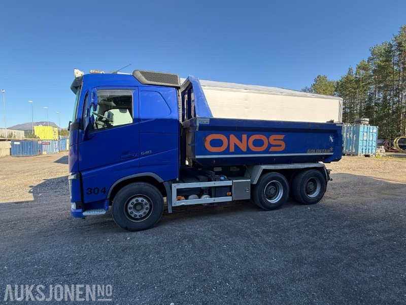 2014 VOLVO FH540 6X4 Tippbil - EURO 6 - 324439KM - Truk jungkit: gambar 2 2014 VOLVO FH540 6X4 Tippbil - EURO 6 - 324439KM - Truk jungkit: gambar 2