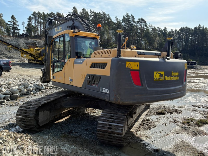2014 Volvo EC 220DL - 10 656 timer - sertifisert - Ekskavator: gambar 4 2014 Volvo EC 220DL - 10 656 timer - sertifisert - Ekskavator: gambar 4