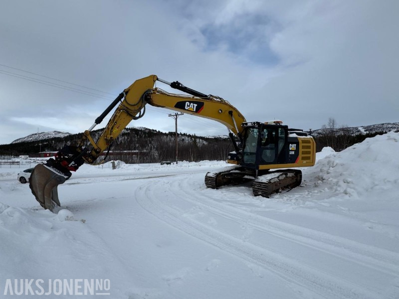 2015 Cat 320EL - Tiltrotator - Skuff - GPS - 5593T - Ekskavator: gambar 1 2015 Cat 320EL - Tiltrotator - Skuff - GPS - 5593T - Ekskavator: gambar 1