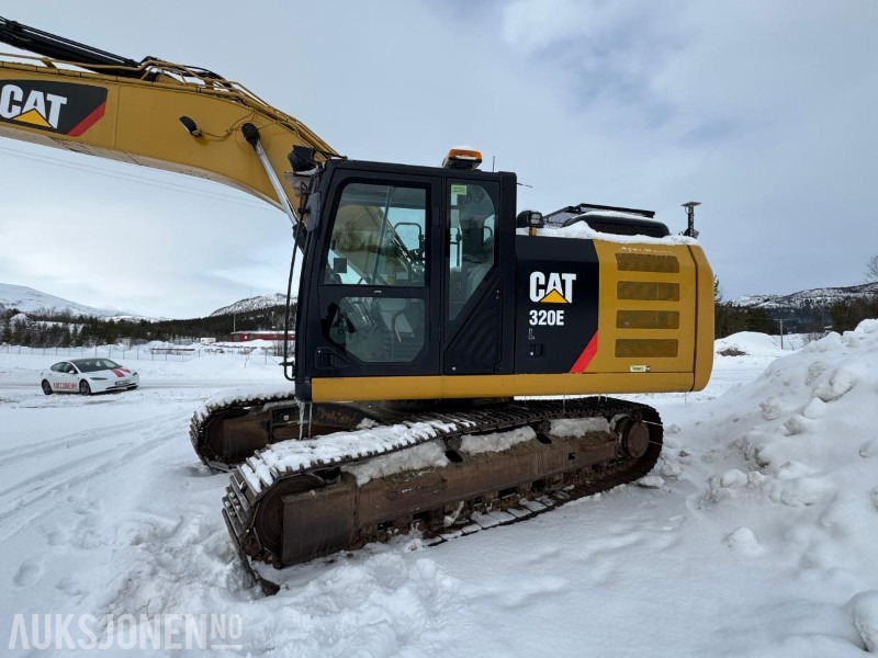2015 Cat 320EL - Tiltrotator - Skuff - GPS - 5593T - Ekskavator: gambar 3 2015 Cat 320EL - Tiltrotator - Skuff - GPS - 5593T - Ekskavator: gambar 3