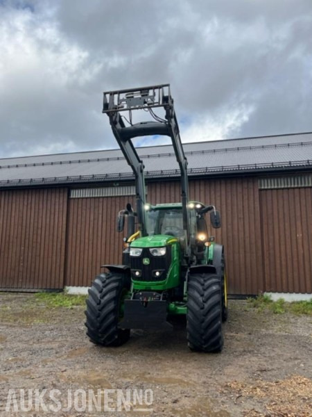 2015 John Deere 6215R med Q75 frontlaster 5588 timer - Traktor: gambar 3 2015 John Deere 6215R med Q75 frontlaster 5588 timer - Traktor: gambar 3