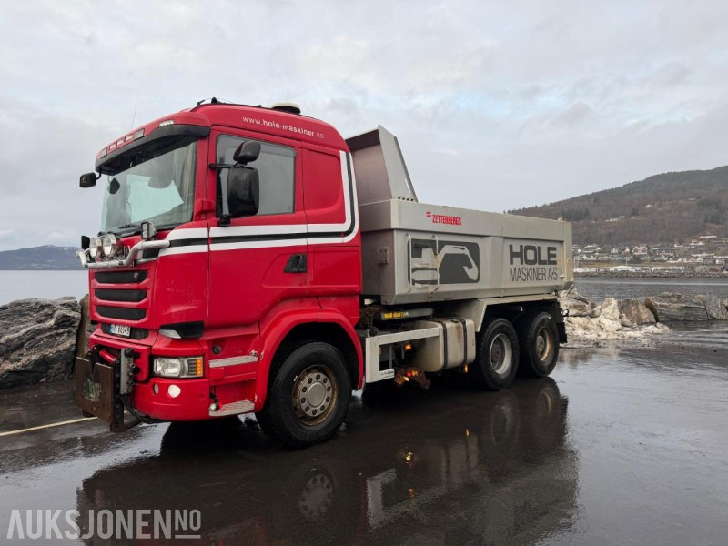 2015 Scania R520 6x4 Tandem - Navredukdjon - Brøyterigget tippbil m/ underliggende skjær - EU godkjent til oktober 2026 - Truk jungkit: gambar 1 2015 Scania R520 6x4 Tandem - Navredukdjon - Brøyterigget tippbil m/ underliggende skjær - EU godkjent til oktober 2026 - Truk jungkit: gambar 1
