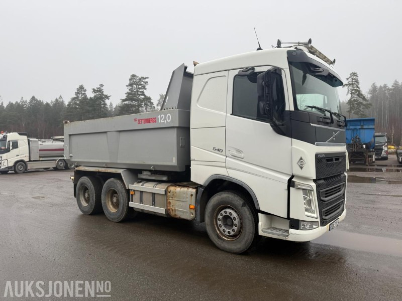 2015 VOLVO FH540 6X4 Euro6 TIPPBIL SERVICEHISTORIKK ZETTERBERG PÅBYGG. - Truk jungkit: gambar 4 2015 VOLVO FH540 6X4 Euro6 TIPPBIL SERVICEHISTORIKK ZETTERBERG PÅBYGG. - Truk jungkit: gambar 4