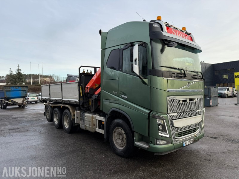 2015 Volvo FH16 750 8x4 / EURO 6 / Palfinger PK27002 SH Kran / Tipp / Fullutstyrt - Truk derek: gambar 4 2015 Volvo FH16 750 8x4 / EURO 6 / Palfinger PK27002 SH Kran / Tipp / Fullutstyrt - Truk derek: gambar 4