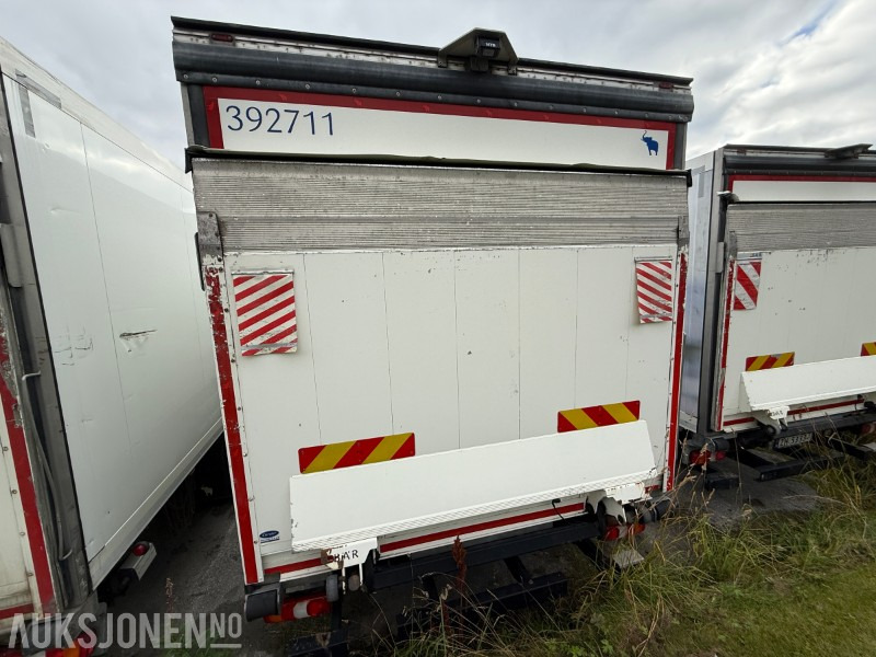 2016 Mercedes-Benz Antos 1830 4X2 Thermo - Bakløft - Lav KM - 75645KM - Truk box: gambar 3 2016 Mercedes-Benz Antos 1830 4X2 Thermo - Bakløft - Lav KM - 75645KM - Truk box: gambar 3