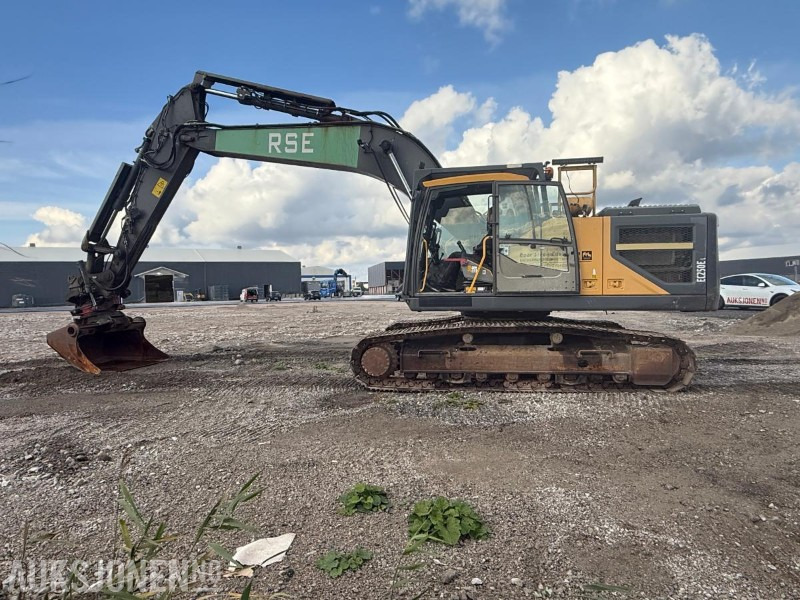 2016 VOLVO EC250EL FULLT UTRUSTET RIVNINGSMASKIN - ROTOTILT - SENTRALSMØRING - 6029 TIMER. - Ekskavator: gambar 3 2016 VOLVO EC250EL FULLT UTRUSTET RIVNINGSMASKIN - ROTOTILT - SENTRALSMØRING - 6029 TIMER. - Ekskavator: gambar 3