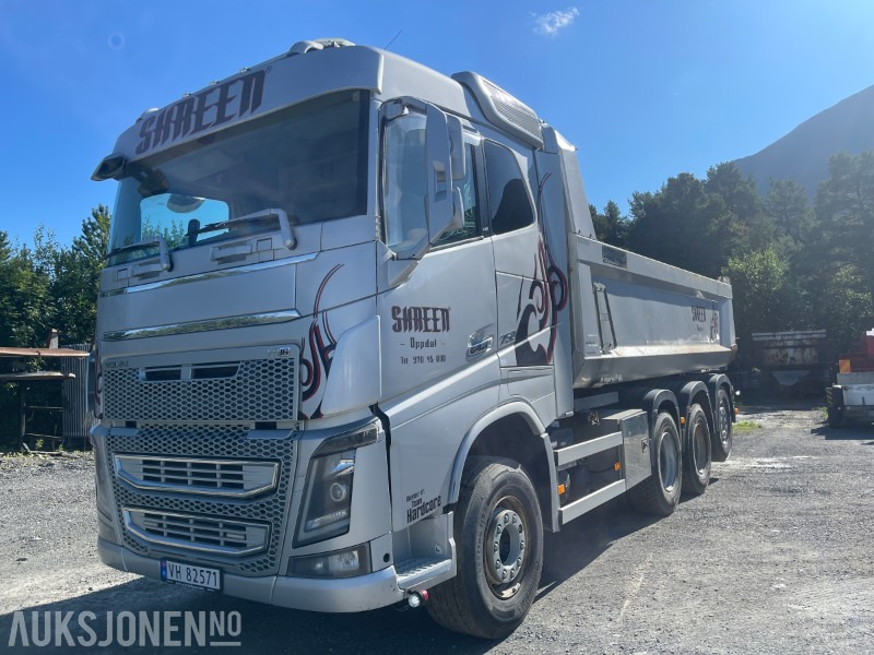 2016 Volvo FH16 FH750 8x4 tippbil - Truk jungkit: gambar 1 2016 Volvo FH16 FH750 8x4 tippbil - Truk jungkit: gambar 1