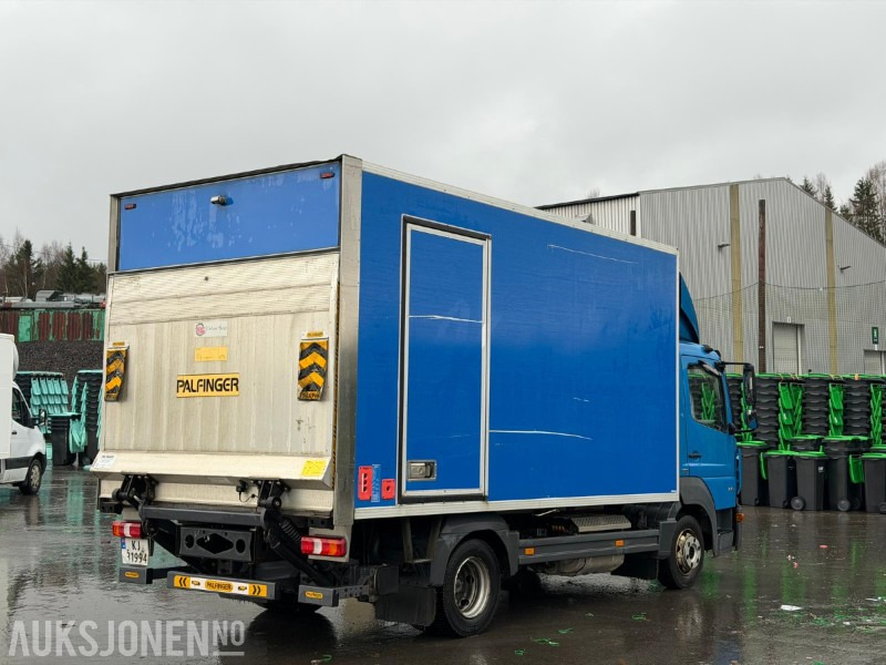2017 Mercedes-Benz ATEGO 818 L skapbil | Palfinger lift | Ulefoss skap - Truk box: gambar 5 2017 Mercedes-Benz ATEGO 818 L skapbil | Palfinger lift | Ulefoss skap - Truk box: gambar 5