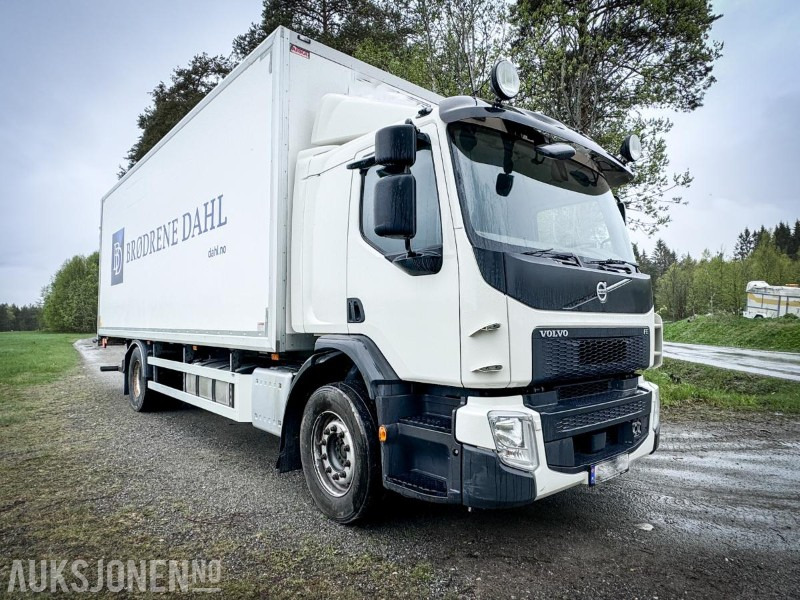2017 Volvo FE - 320 - Distribusjons lastebil med bakløft - Gått kun 264.000 km - Truk box: gambar 3 2017 Volvo FE - 320 - Distribusjons lastebil med bakløft - Gått kun 264.000 km - Truk box: gambar 3