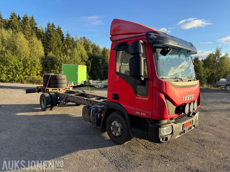 2017 iveco Eurocargo chassis lastebil - Vinterdekk - Euroklasse 6T - Truk sasis: gambar 2 2017 iveco Eurocargo chassis lastebil - Vinterdekk - Euroklasse 6T - Truk sasis: gambar 2