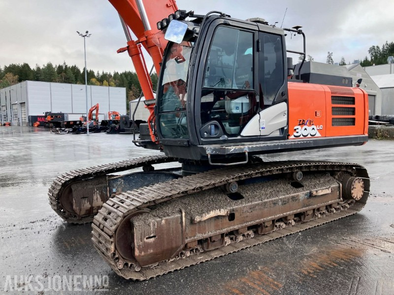 2018 Hitachi ZX300LC-6 - Topcon GX60 - Sentralsmøring - 8200t - Ekskavator: gambar 5 2018 Hitachi ZX300LC-6 - Topcon GX60 - Sentralsmøring - 8200t - Ekskavator: gambar 5
