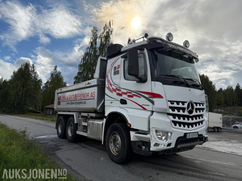 2018 Mercedes-Benz Arocs 2658 Euro 6 - Truk jungkit: gambar 3 2018 Mercedes-Benz Arocs 2658 Euro 6 - Truk jungkit: gambar 3