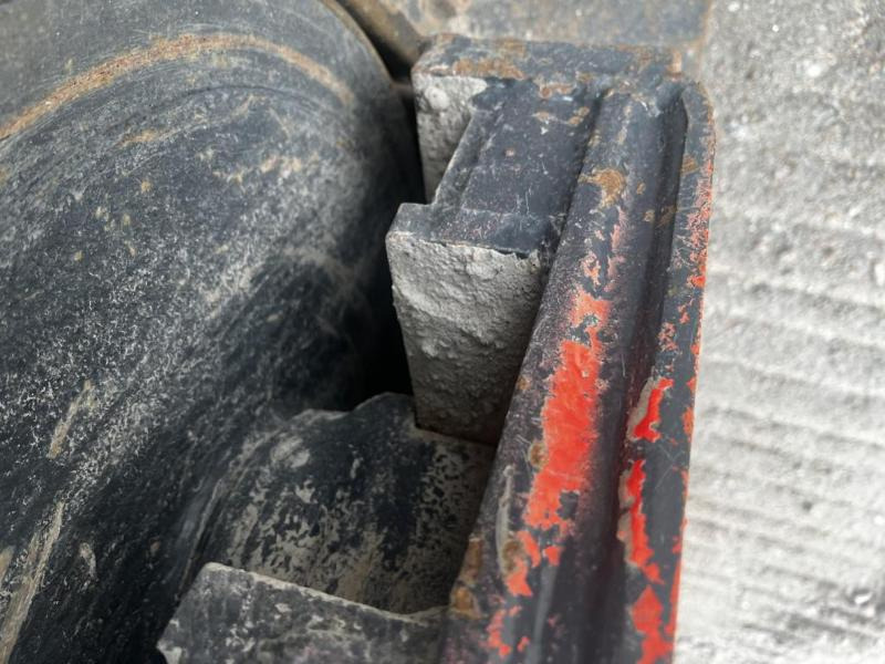 Penghancur rahang 2018 Sandvik UJ440i kjeftknuser: gambar 14
