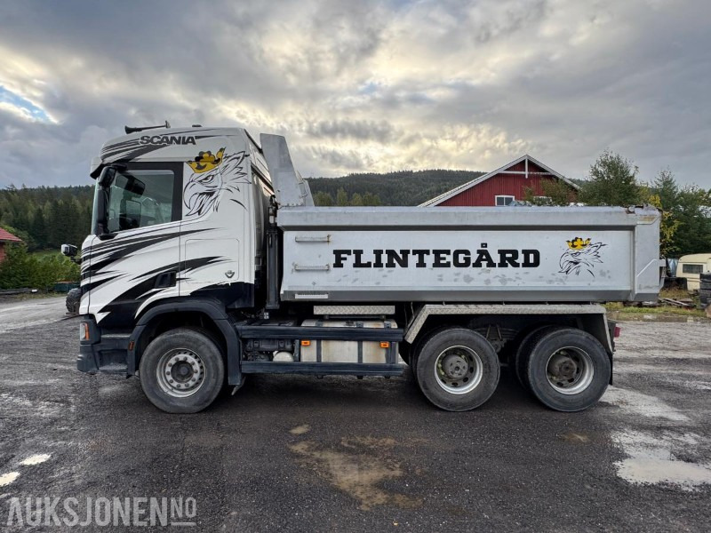 2018 Scania R580 / 6x4 / tippbil / brøyte og salt rigget - Truk jungkit: gambar 2 2018 Scania R580 / 6x4 / tippbil / brøyte og salt rigget - Truk jungkit: gambar 2