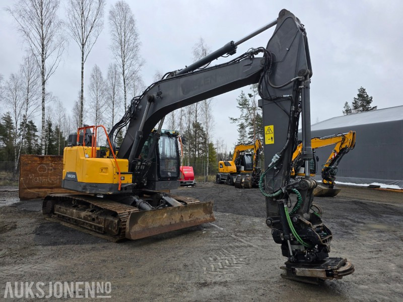 2018 Volvo ECR235EL 27 T gravemaskin rototilt med grip 7876 Timer - Ekskavator: gambar 2 2018 Volvo ECR235EL 27 T gravemaskin rototilt med grip 7876 Timer - Ekskavator: gambar 2