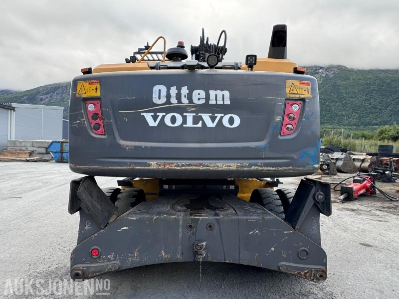 2018 Volvo EW210D Hjulgraver - S70 HK feste - Sentralsmøring - Hammerhydraulikk/tilleggshydraulikk - Multi-X - 1 tannskuffe - Ekskavator: gambar 5 2018 Volvo EW210D Hjulgraver - S70 HK feste - Sentralsmøring - Hammerhydraulikk/tilleggshydraulikk - Multi-X - 1 tannskuffe - Ekskavator: gambar 5