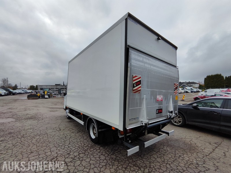Truk box 2019 Fuso Canter - Thermo King flersone skapbil – EU-godkjent til 08/2026: gambar 8 Truk box 2019 Fuso Canter - Thermo King flersone skapbil – EU-godkjent til 08/2026: gambar 8