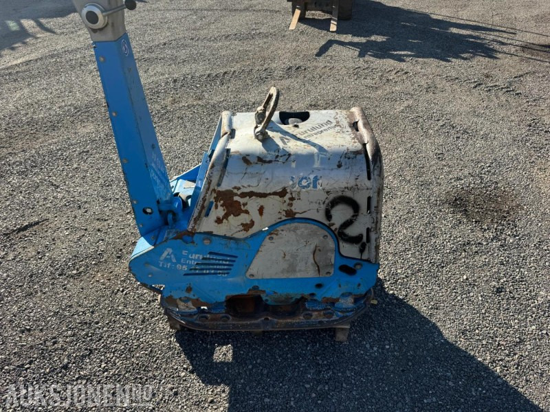 2020 Weber CR7 Vibroplate 475kg - Roller: gambar 2 2020 Weber CR7 Vibroplate 475kg - Roller: gambar 2