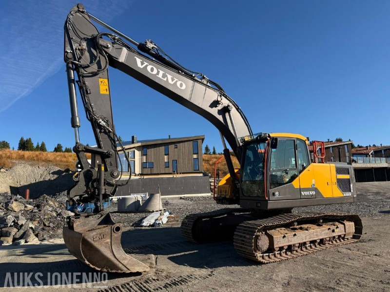 2022 Volvo EC220EL BELTEGRAVER ROTOTILT SERVICEHISTORIKK - Ekskavator: gambar 1 2022 Volvo EC220EL BELTEGRAVER ROTOTILT SERVICEHISTORIKK - Ekskavator: gambar 1