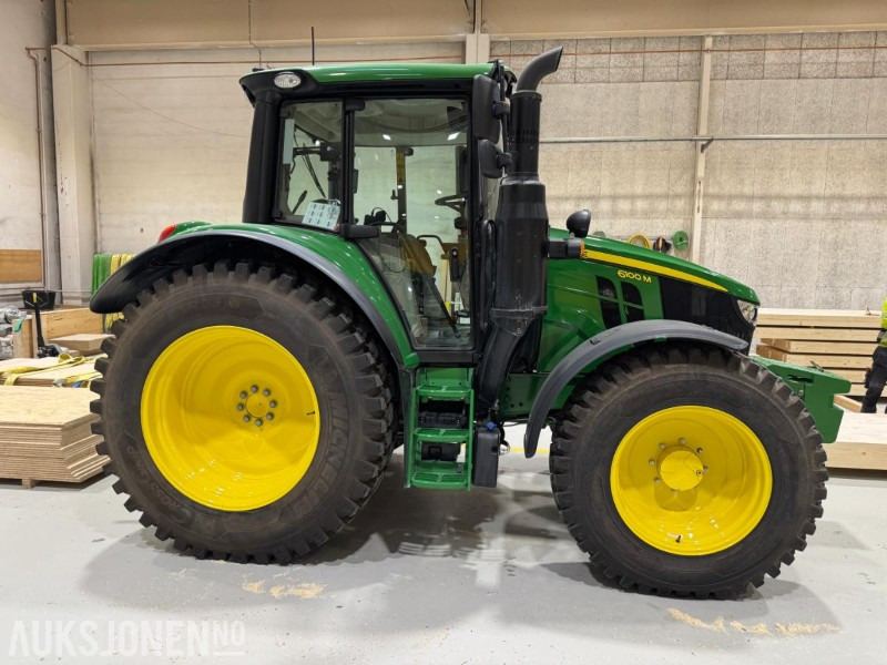 2023 John Deere 6100M TRAKTOR MED 2 SETT HJUL, KUN 1543 TIMER - Traktor: gambar 4 2023 John Deere 6100M TRAKTOR MED 2 SETT HJUL, KUN 1543 TIMER - Traktor: gambar 4