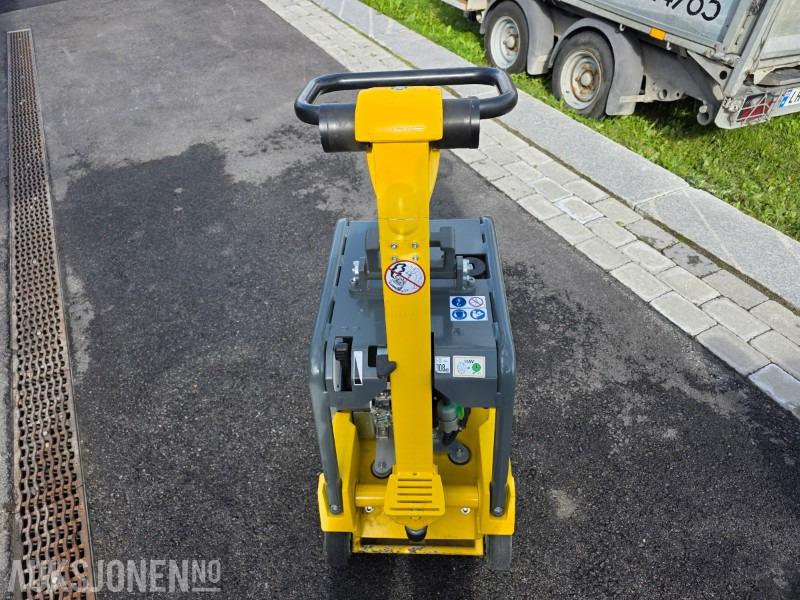 2023 Wacker Neuson DPU3750 Vibroplate 265kg - 4,2kW - 40 arbeidstimer - Roller: gambar 3 2023 Wacker Neuson DPU3750 Vibroplate 265kg - 4,2kW - 40 arbeidstimer - Roller: gambar 3