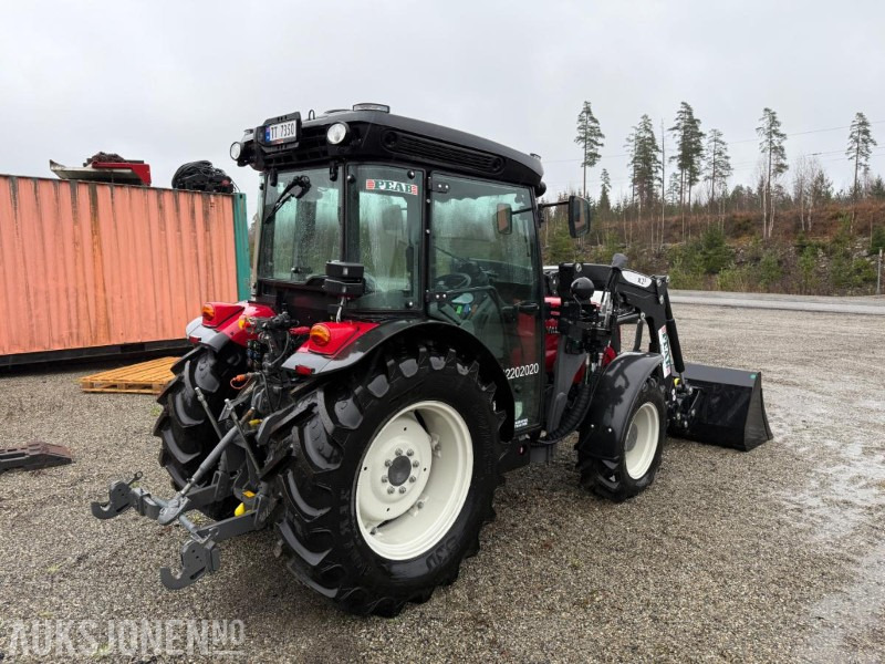 2024 Valtra F75 Traktor med frontlaster - kun 5 brukstimer! - Traktor: gambar 5 2024 Valtra F75 Traktor med frontlaster - kun 5 brukstimer! - Traktor: gambar 5