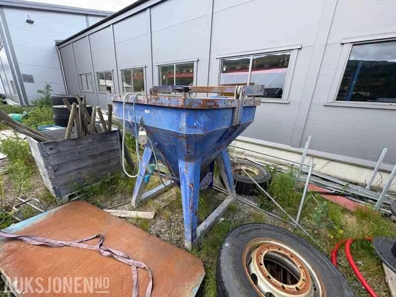 Betongtobb 1 000 liter - Membangun inventaris: gambar 1 Betongtobb 1 000 liter - Membangun inventaris: gambar 1