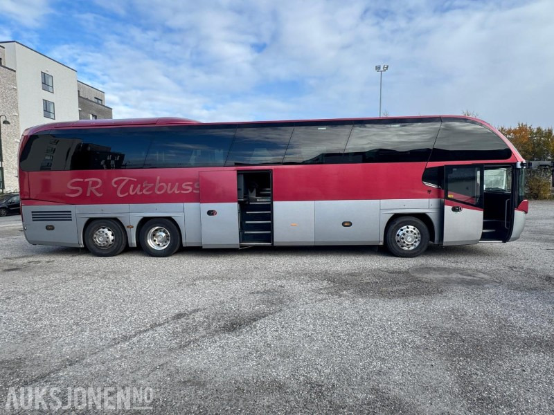 2013 MAN NEOPLAN Cityliner EEV-Nylig EU-godkjent - 53 seter - 615222km -turbuss - Bus: gambar 3 2013 MAN NEOPLAN Cityliner EEV-Nylig EU-godkjent - 53 seter - 615222km -turbuss - Bus: gambar 3