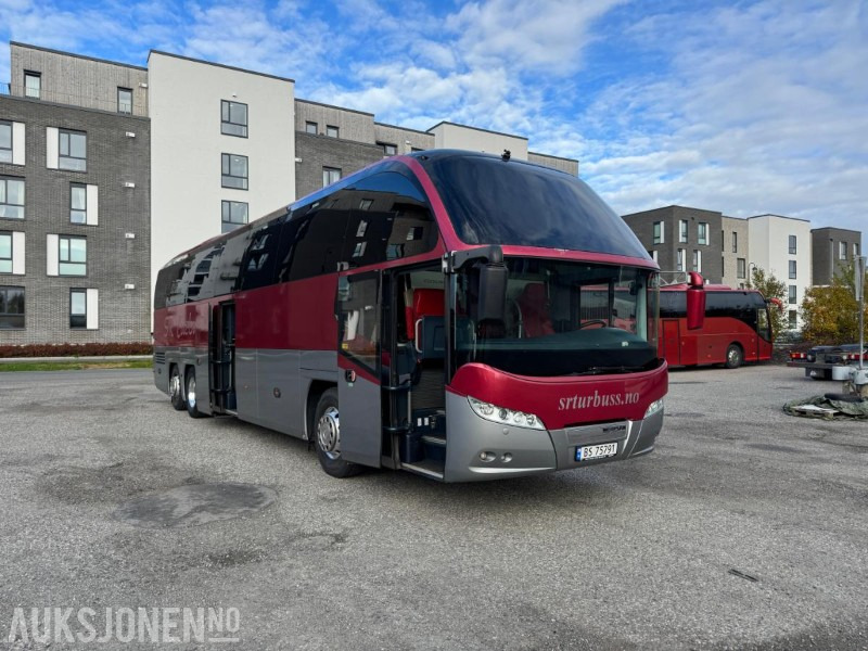 2013 MAN NEOPLAN Cityliner EEV-Nylig EU-godkjent - 53 seter - 615222km -turbuss - Bus: gambar 2 2013 MAN NEOPLAN Cityliner EEV-Nylig EU-godkjent - 53 seter - 615222km -turbuss - Bus: gambar 2