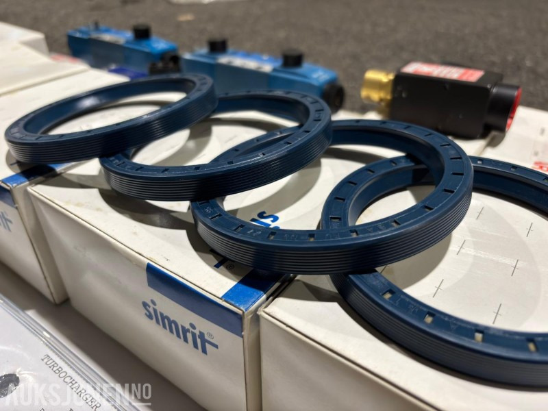 Membangun inventaris Delepakke - Hydraulikk og Filter til Anleggsmaskiner: gambar 13