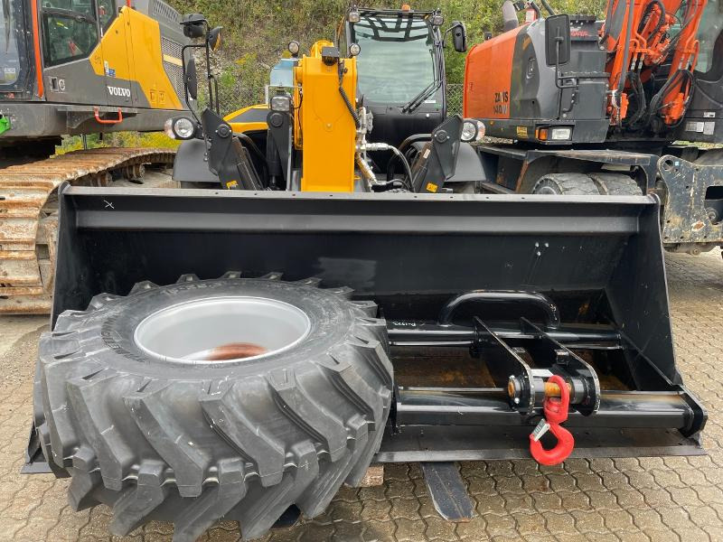 Dieci Icarus 40.17 Hydr støtteben/pll gaffel skuffe - Telehandler: gambar 4 Dieci Icarus 40.17 Hydr støtteben/pll gaffel skuffe - Telehandler: gambar 4