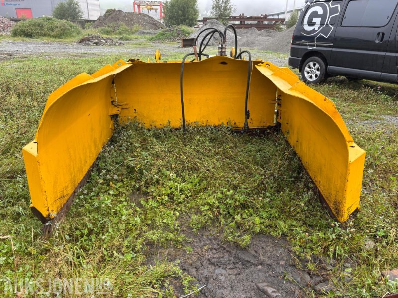 Hydraulisk U-plog med Volvo BM Feste. 6m bred i utstrakt posisjon - Wheel loader: gambar 2 Hydraulisk U-plog med Volvo BM Feste. 6m bred i utstrakt posisjon - Wheel loader: gambar 2