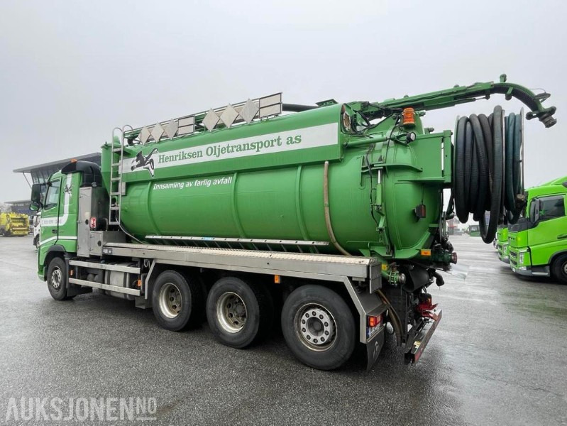 2010 VOLVO FH500 8X4 INTERCONSULT SS2343 BST3-17CR ADR SLAMSUGER MED HØYTRYKKSPYLER - 203576 KM. - Kendaraan Kota/ Khusus: gambar 5 2010 VOLVO FH500 8X4 INTERCONSULT SS2343 BST3-17CR ADR SLAMSUGER MED HØYTRYKKSPYLER - 203576 KM. - Kendaraan Kota/ Khusus: gambar 5